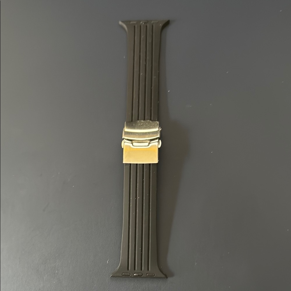 Black and Gold Men's Watch Strap